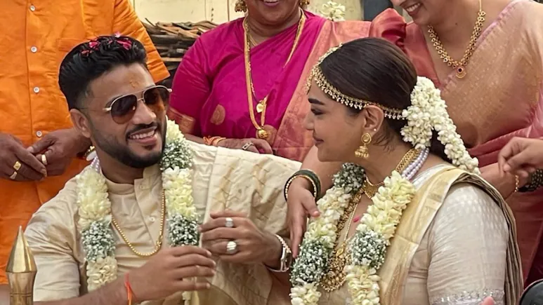 Raftaar and Manraj Jawanda at their wedding