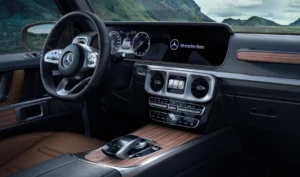 elvish yadav g wagon